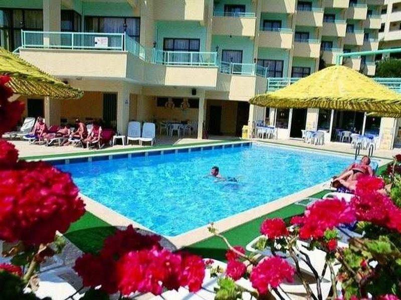 Daire Banu Apts And